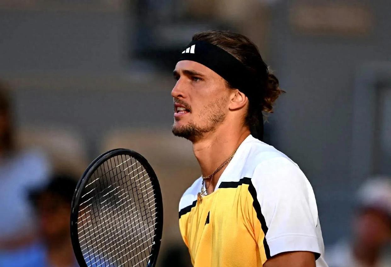 欧洲网球队逆转日本网球队,兹维列夫关键制胜的简单介绍 欧洲网球队逆转日本网球队,兹维列夫关键制胜的简单介绍