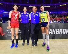 关于日本网球队力克意大利网球队，梅德韦杰夫统治全场的信息