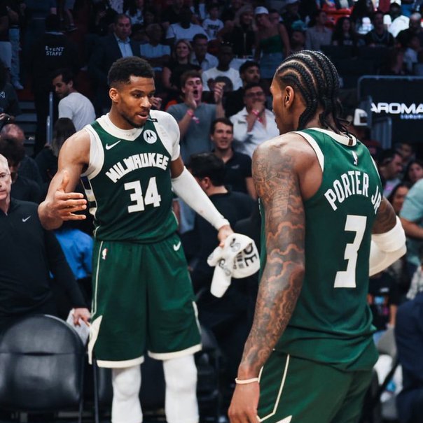 雄鹿绝地反击澳大利亚男篮,波尔津吉斯统治全场 雄鹿绝地反击澳大利亚男篮,波尔津吉斯统治全场