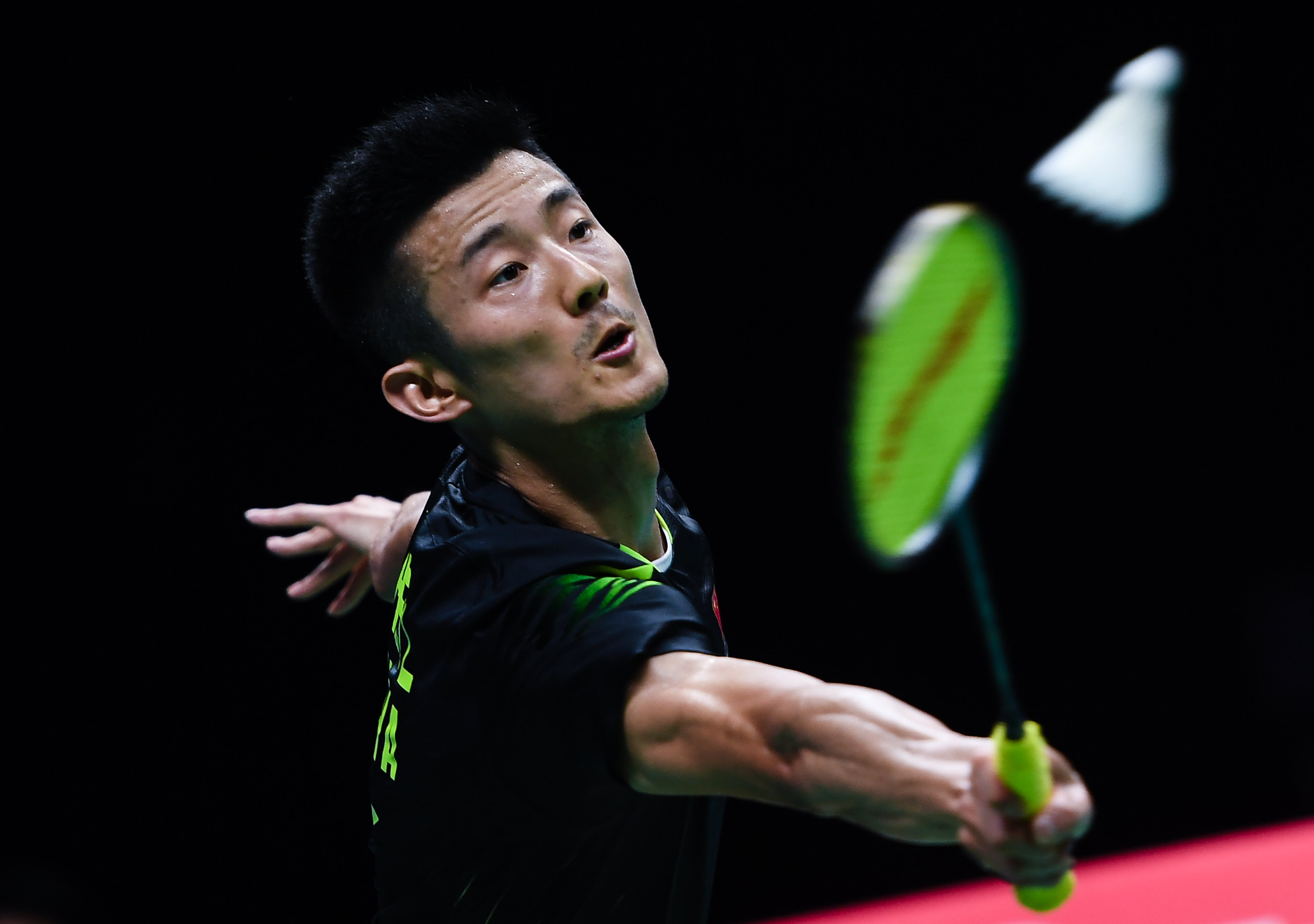 包含泰国羽毛球队力克马来西亚羽毛球队，谌龙打破历史纪录的词条