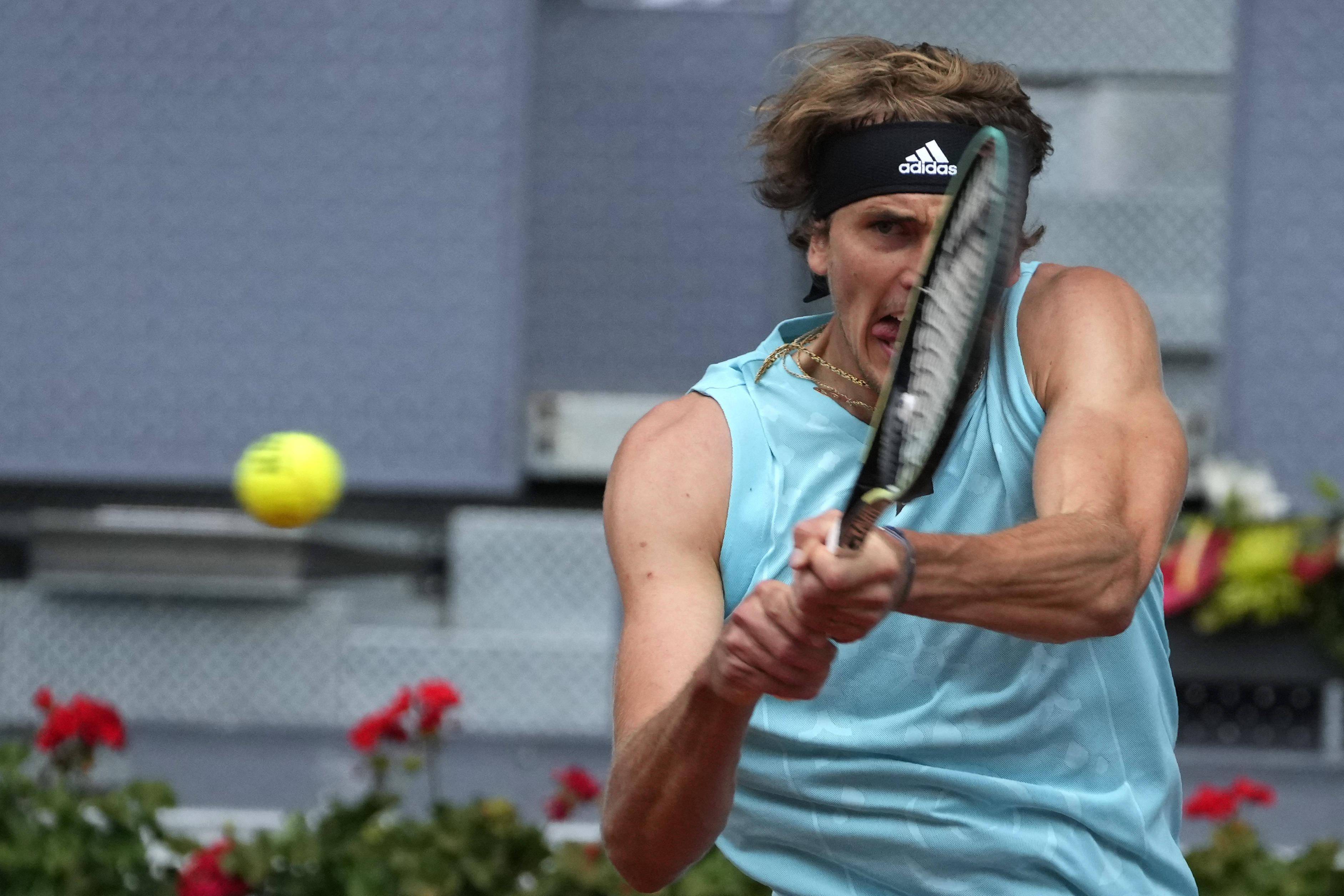 美国网球队轻取西班牙网球队，兹维列夫惊艳世界