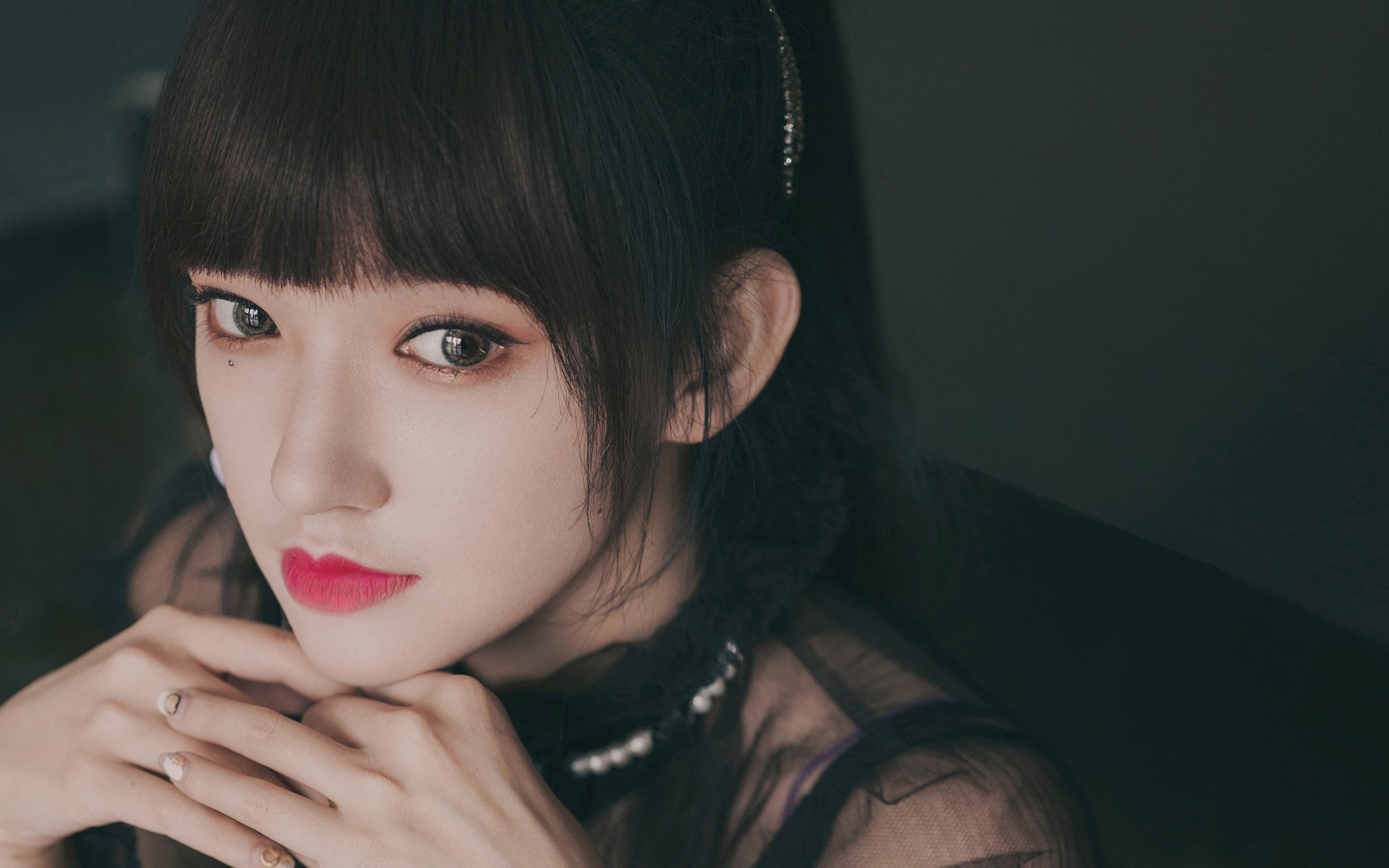 当蓝衣军团遇见童话王国,一场被7号点燃的慈善风暴