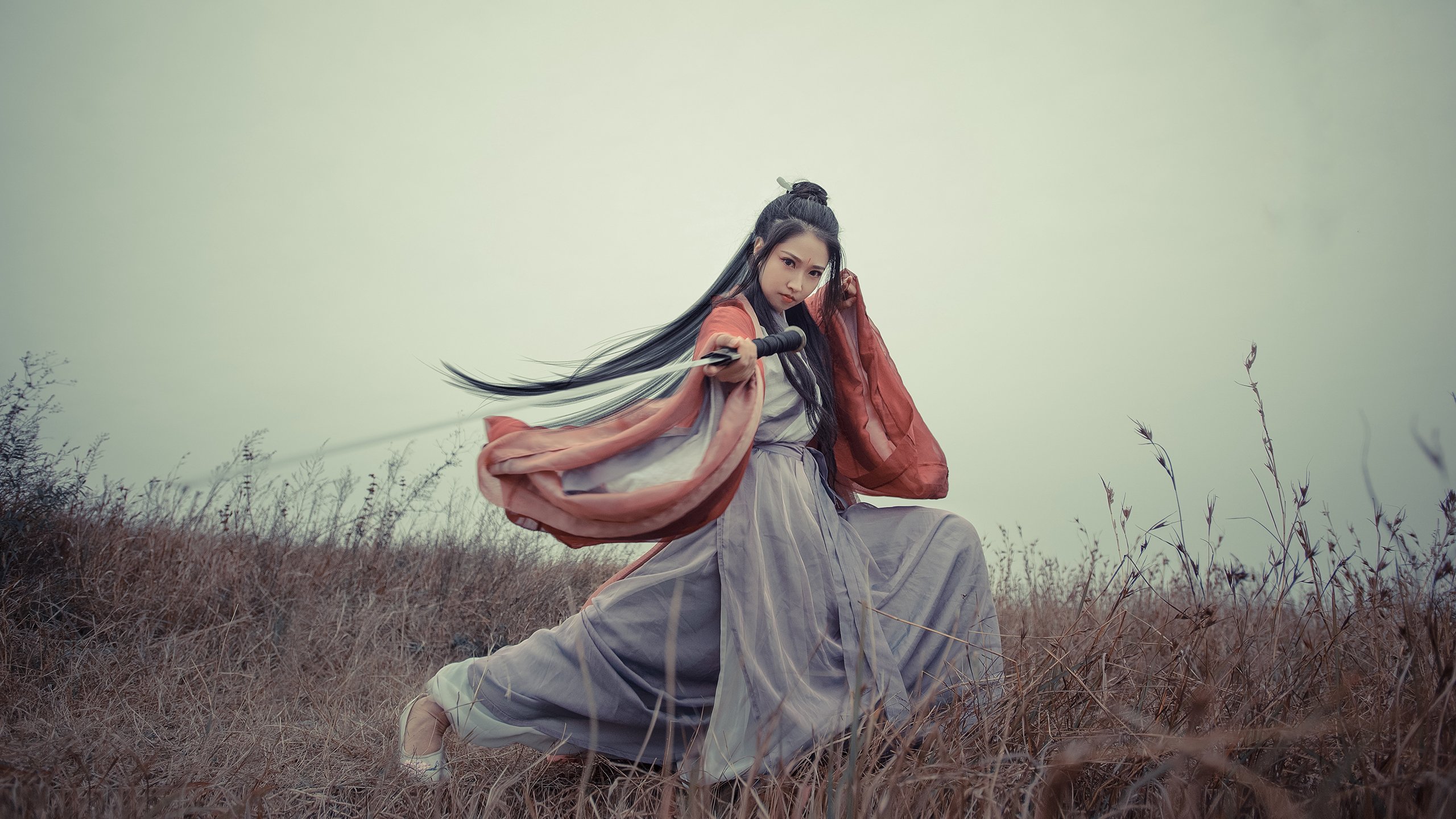 双城记,曼联血拼英格兰之时,帕尔默如何在虚拟西甲国家德比接管比赛