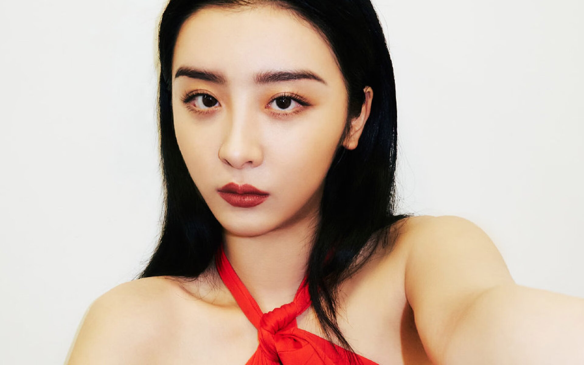 个人英雄主义的胜利与团队力量的彰显，从基米希到巴西队的现代足球启示录