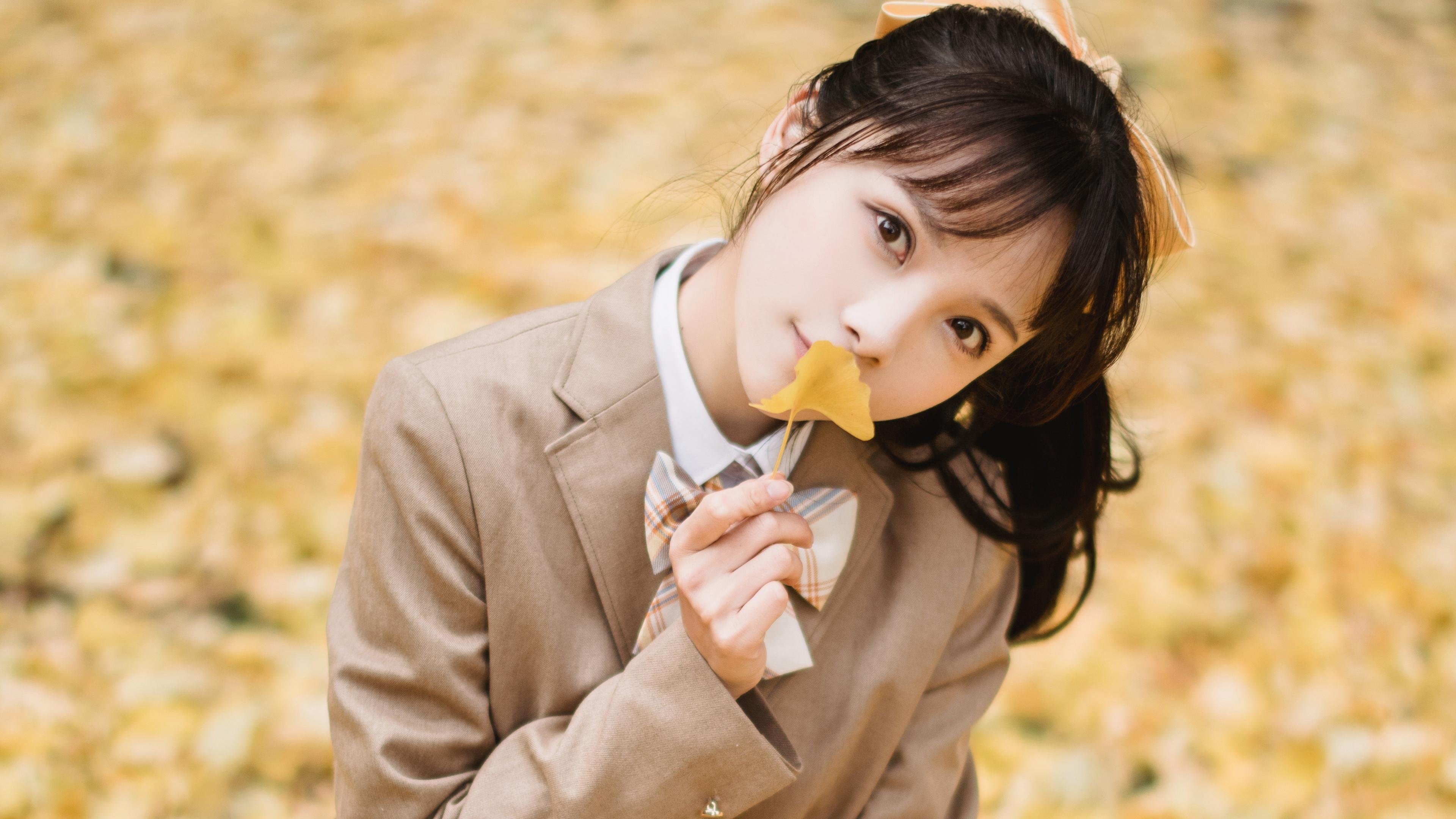 双重突破，伦纳德用实力打破质疑，火箭用团队粉碎狼群